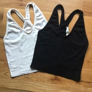 Urban Outfitters Cropped tanks (2)